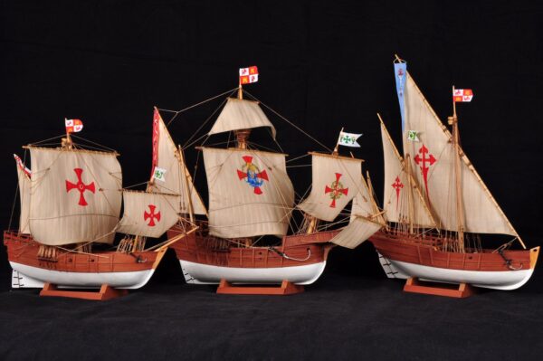 Санта-Мария, Нинья, Пинта - корабли экспедиции Колумба.  1:106 — изображение 6