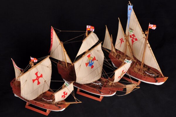 Санта-Мария, Нинья, Пинта - корабли экспедиции Колумба.  1:106 — изображение 2