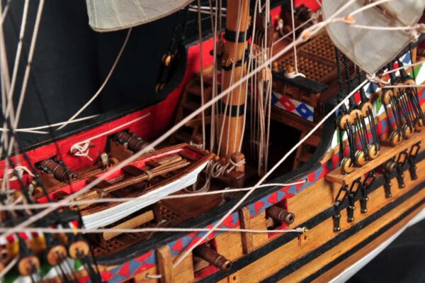 Пиратский корабль Френсиса Дрейка Golden Hind (Золотая Лань) 1:53 — изображение 8