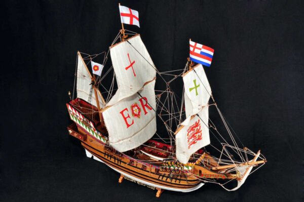 Пиратский корабль Френсиса Дрейка Golden Hind (Золотая Лань) 1:53 — изображение 11