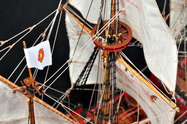 Пиратский корабль Френсиса Дрейка Golden Hind (Золотая Лань) 1:53 — изображение 12