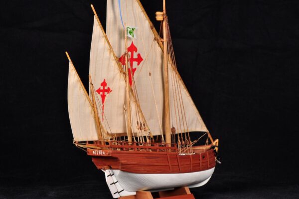 Нинья - корабль экспедиции Колумба.  1:106 — изображение 4